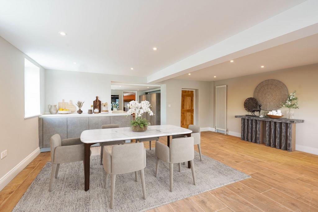 Kitchen/Dining Room