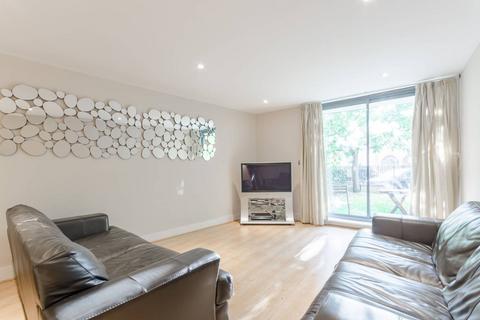 2 bedroom flat for sale, Crews Street, Isle Of Dogs, London, E14