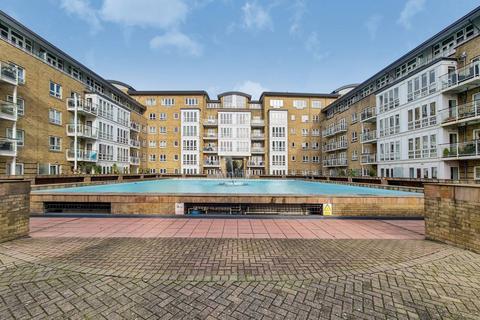 3 bedroom flat for sale, St. Davids Square, Docklands, London, E14