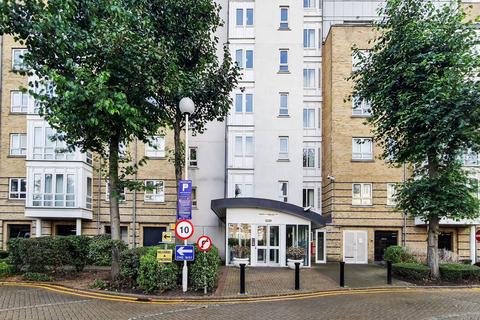 3 bedroom flat for sale, St. Davids Square, Docklands, London, E14