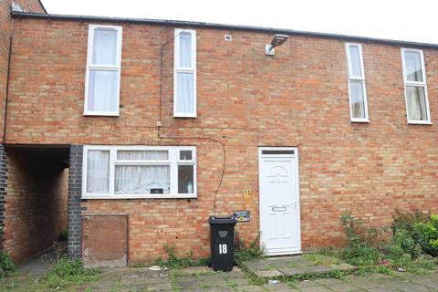 4 bedroom terraced house for sale, Armada Close, Basildon, Essex, SS15