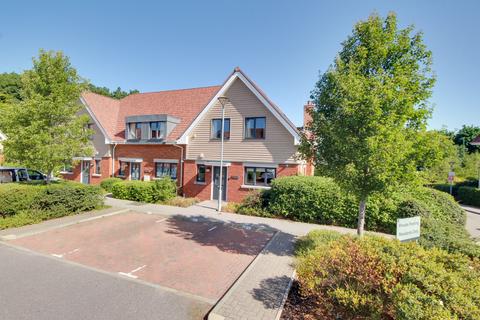 2 bedroom retirement property for sale, Kleinwort Close, Haywards Heath, RH16