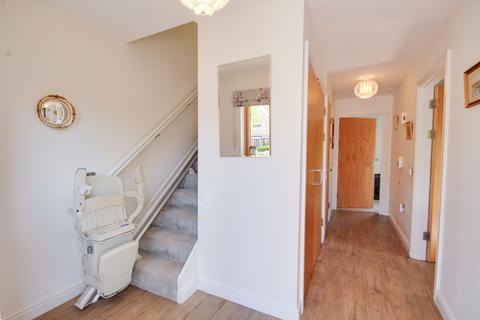 2 bedroom retirement property for sale, Kleinwort Close, Haywards Heath, RH16