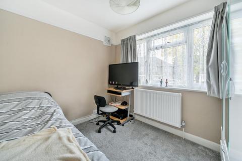 138 Cheston Avenue, Croydon, CR0 8DD