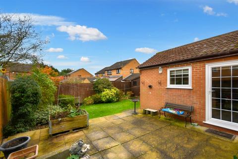 3 bedroom detached house for sale, Lister Close, Corby NN17