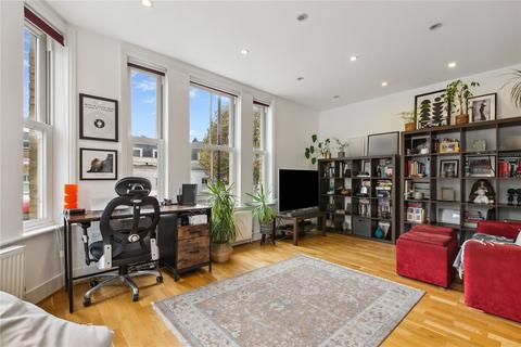 1 bedroom apartment for sale, St. John's Hill, SW11