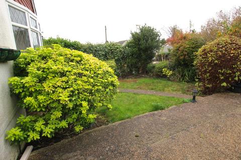 3 bedroom detached bungalow for sale, Horndean