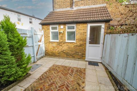 1 bedroom flat for sale, Bridge Place, Watford