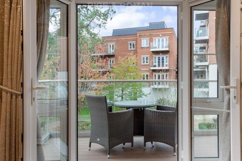 2 bedroom retirement property for sale, Rise Road, Ascot SL5