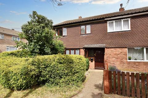 3 bedroom end of terrace house to rent, Elm Road, Thetford, IP24