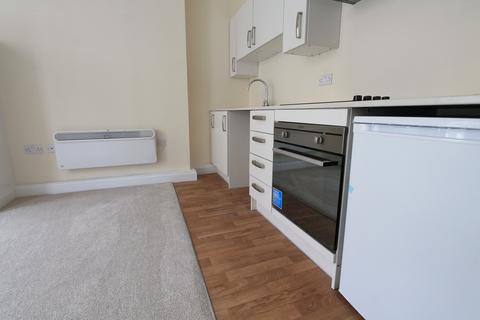 1 bedroom flat to rent, Verulam Place, Bournemouth,