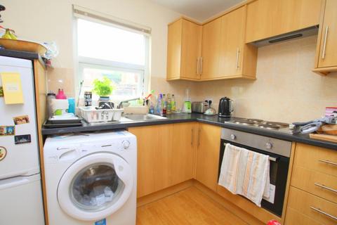 1 bedroom flat to rent, Belmont Road, Bristol BS6