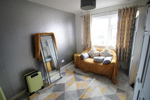 2 bedroom apartment for sale, Blackpool FY4