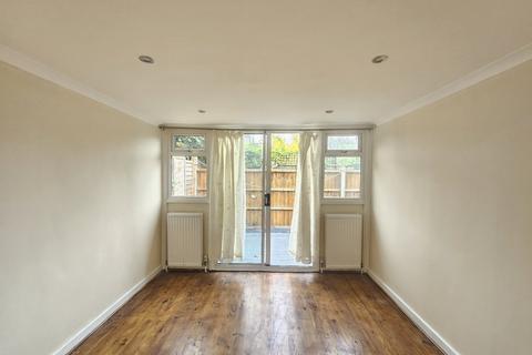 2 bedroom flat to rent, Bermans Way, Neasden, NW10