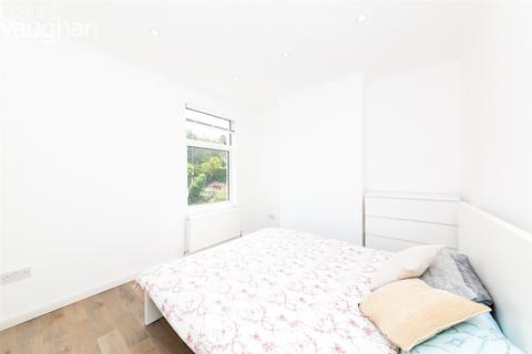 2 bedroom terraced house to rent, Dewe Road, Brighton BN2