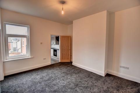 3 bedroom apartment for sale, Annie Street, Fulwell