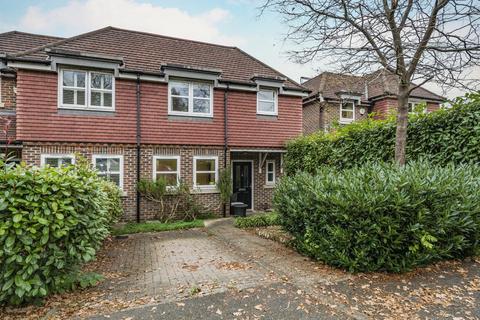 4 bedroom semi-detached house for sale, Robin Hood Road, Woking GU21