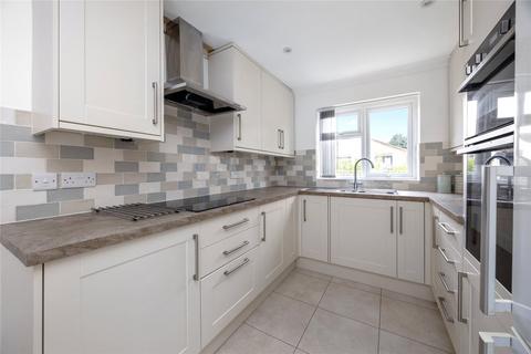 2 bedroom bungalow for sale, Lavinia Way, East Preston, Littlehampton, West Sussex, BN16