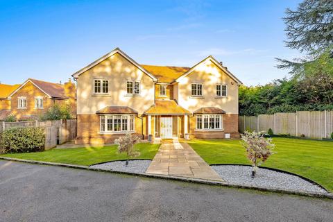 5 bedroom detached house for sale, Longdown Lane North, Epsom KT17