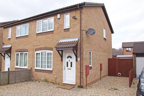 3 bedroom semi-detached house to rent, Coniston Close, Wellingborough NN8