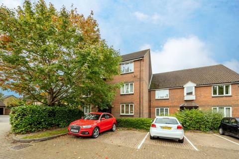 1 bedroom flat for sale, Dairymans Walk, GU4, Guildford, GU4