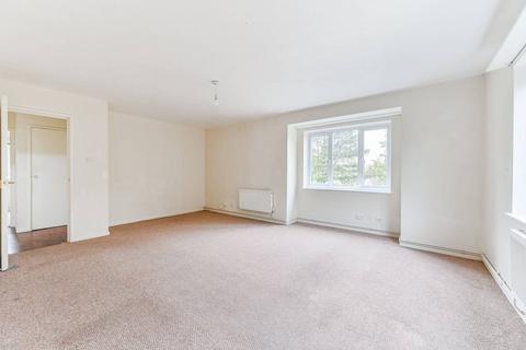 2 bedroom flat for sale, Ludford Close, Croydon, CR0