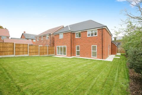 4 bedroom detached house for sale, Lewis Avenue, Wood End