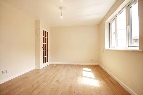 undefined, Magpie Close, Enfield, Greater London, EN1