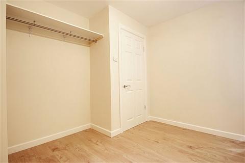 undefined, Magpie Close, Enfield, Greater London, EN1