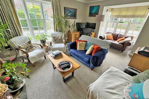 2 bedroom end of terrace house for sale, St. Marys Close, Shoreham-by-Sea BN43