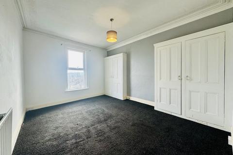 2 bedroom flat for sale, Craven Avenue, St Judes, Plymouth