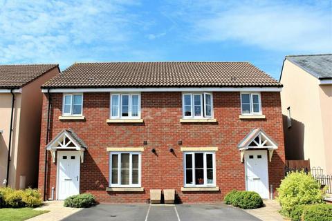 3 bedroom semi-detached house to rent, Station Green, Bishops Lydeard TA4