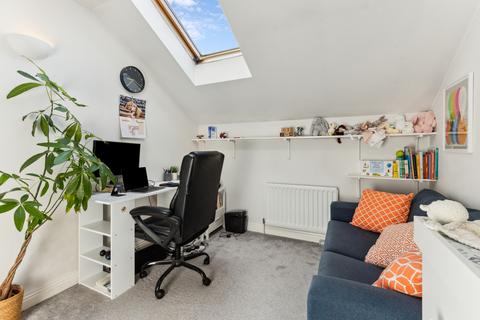 2 bedroom flat for sale, Berisford Mews, London