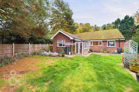 3 bedroom detached bungalow for sale, Beech Close, High Kelling, Holt