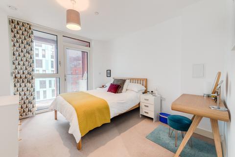 2 bedroom flat for sale, Fiador Apartments, 21 Telegraph Avenue, London