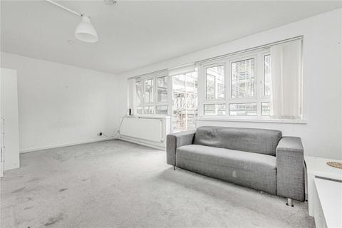 4 bedroom flat to rent, Cheesemans Terrace, West Kensington, London