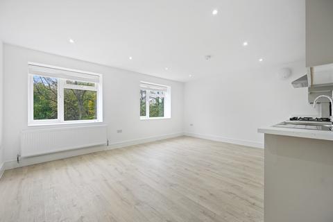 2 bedroom apartment for sale, Boxtree Road, Harrow