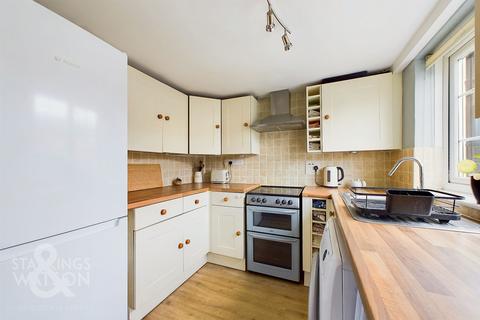 2 bedroom terraced house for sale, High Green, Brooke, Norwich