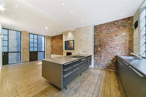 2 bedroom penthouse to rent, Middle Street, London, EC1A