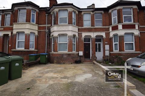 3 bedroom maisonette to rent, High Road, SOUTHAMPTON SO16