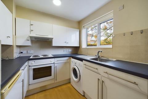 1 bedroom flat for sale, Balcombe Road, Crawley RH10