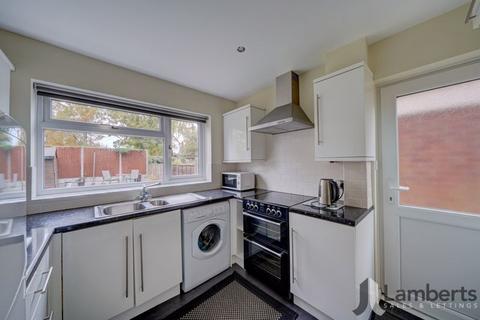 12 Badbury Close, Studley, B80 7RS