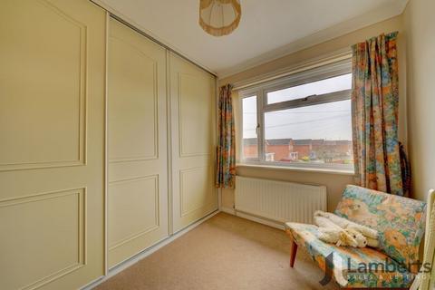 12 Badbury Close, Studley, B80 7RS