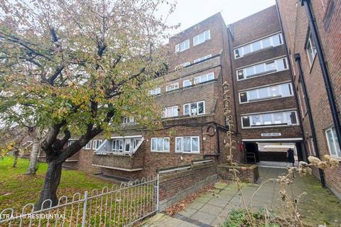 1 bedroom flat for sale, Woolwich Common, London