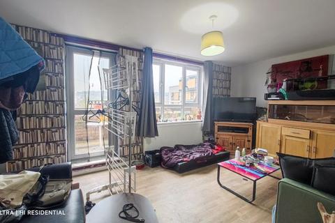 1 bedroom flat for sale, Woolwich Common, London