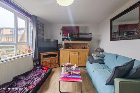 1 bedroom flat for sale, Woolwich Common, London