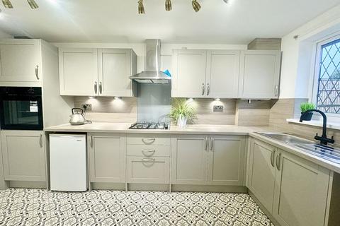 5 Toothill Gardens, Grimsby, DN34 4EP