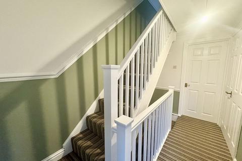 5 Toothill Gardens, Grimsby, DN34 4EP
