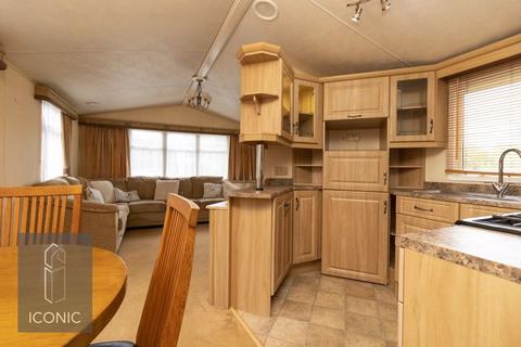 2 bedroom park home for sale, Merryhill Country Park, Honingham, Norwich