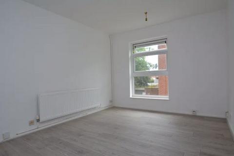 2 bedroom apartment for sale, Beaconsfield, Telford TF3